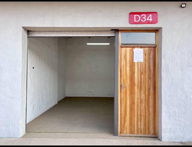 24M² WAREHOUSE TO LET IN WILLOW PARK MANOR